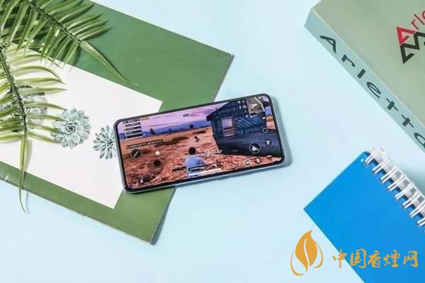 iqoo5值得入手嗎？旗艦“水桶機”入手到底虧不虧！