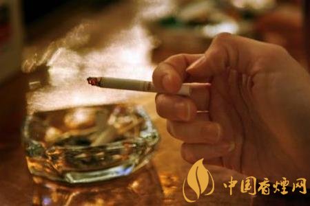 10年煙民對于吸煙的看法 吸煙和控?zé)熞硇灾笇?dǎo)！